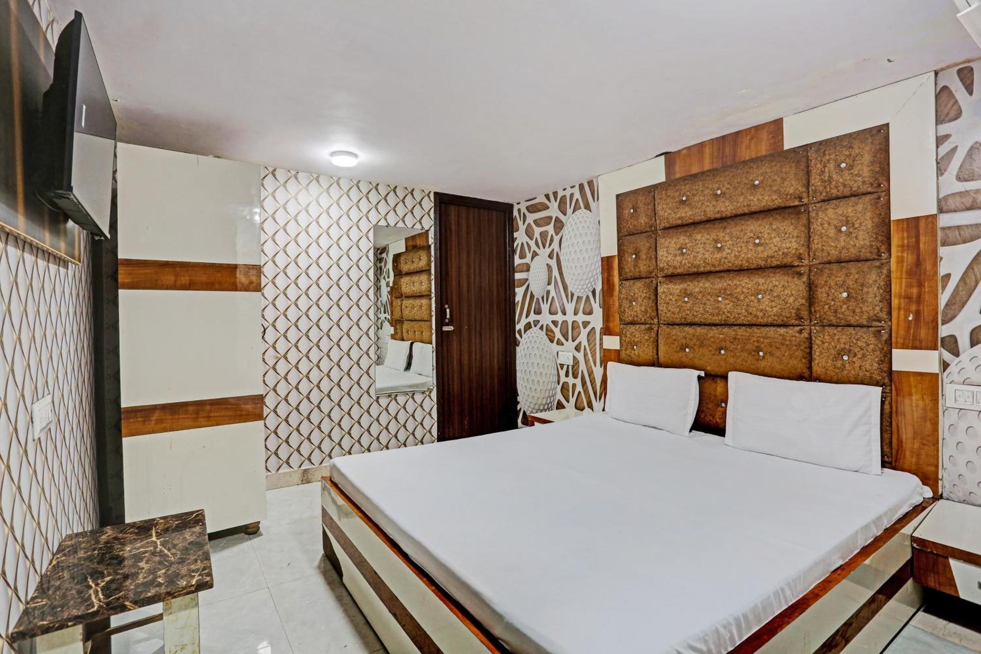 Hotel O Saffron Night Stay Amritsar Exterior photo